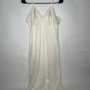 Vintage Antique LORRAINE Antron Nylon LACE Dress‎ slip Nightgown Nighty 36 Tall